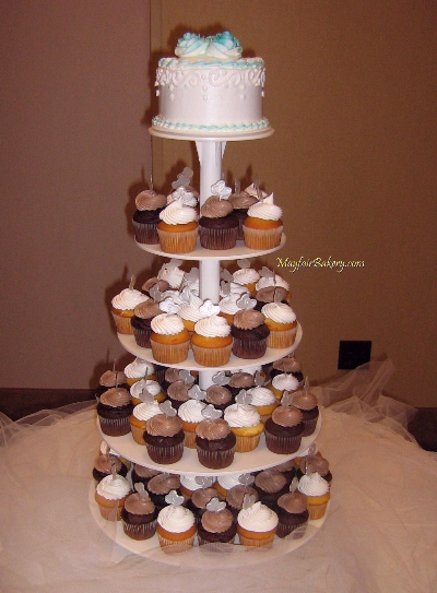 Cupcake Tree Stand with Wedding Cake